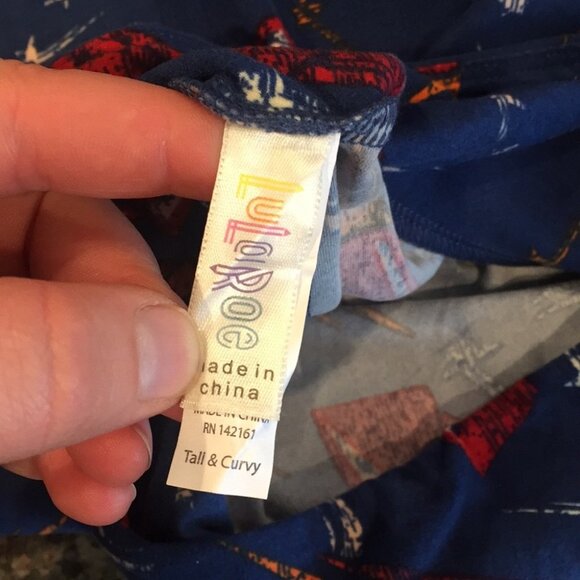 TC NWOT LuLaRoe Leggings EE21 2438 - Picture 3 of 3